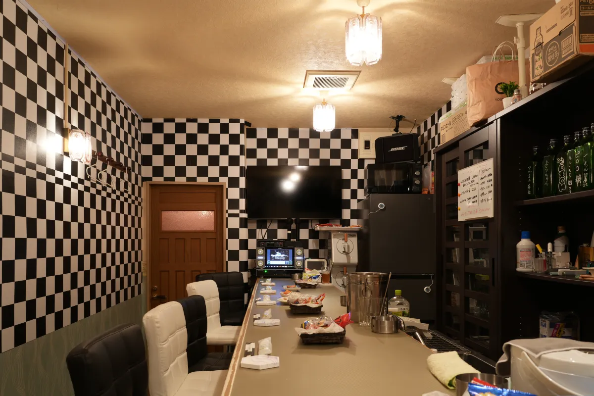 のみ家 店内3